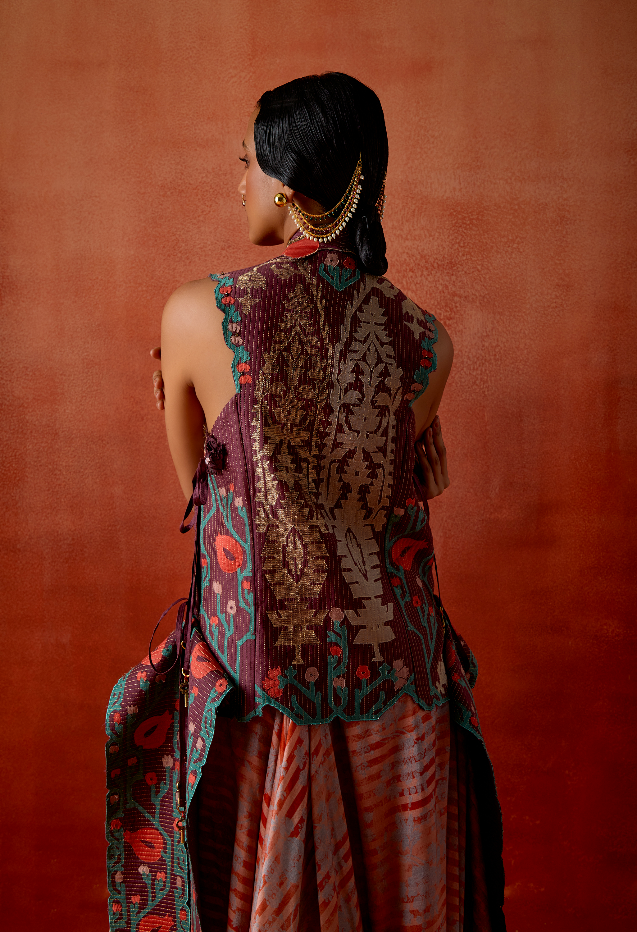 POMEGRANATE EMB DOUBLE LAPEL JACKET WITH ZIPPERED DOUBLE LAYERED SKIRT