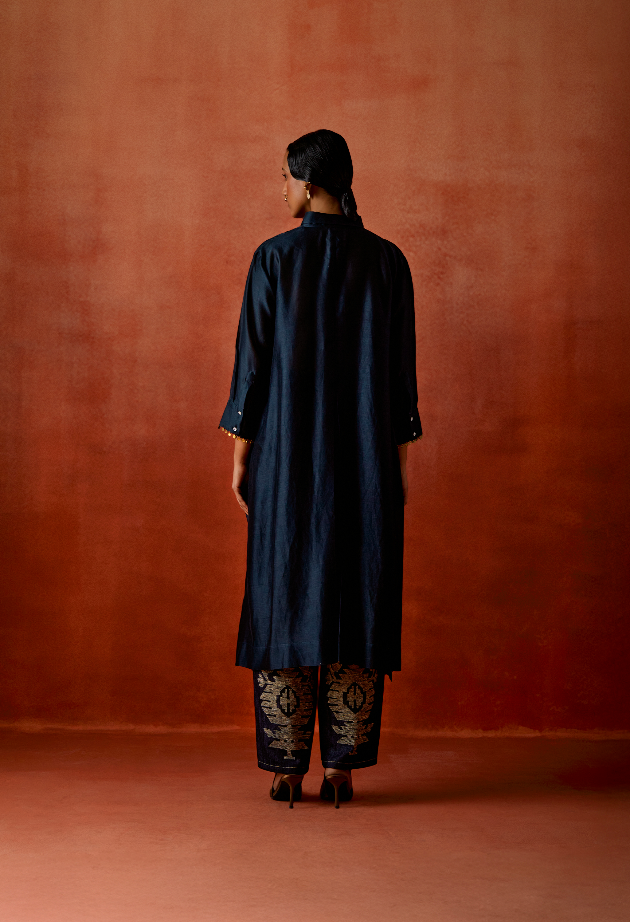 PLEATED SHIRT WITH EMB BOOTA DENIM PANTS	SHIRT + PANTS