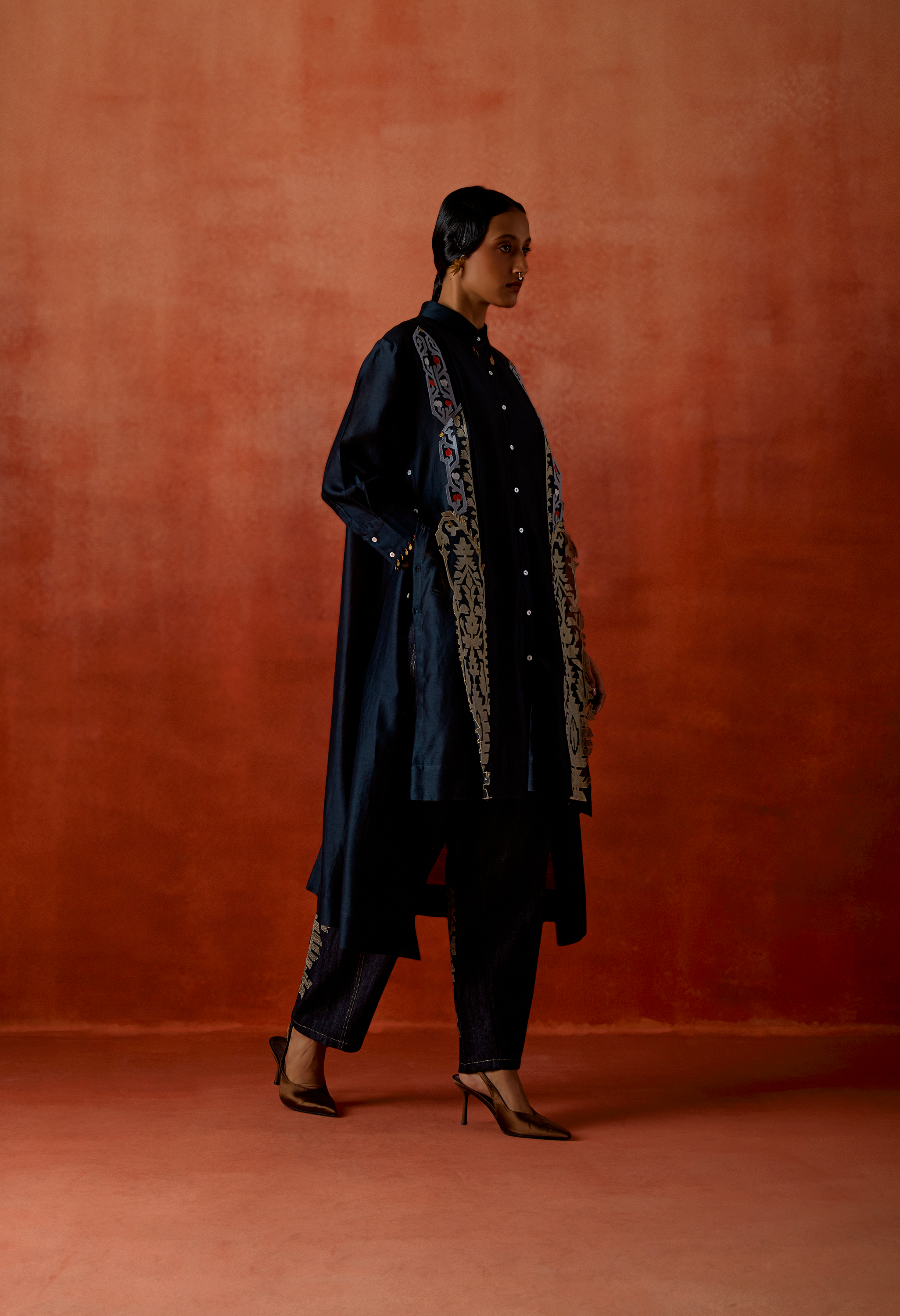 PLEATED SHIRT WITH EMB BOOTA DENIM PANTS	SHIRT + PANTS