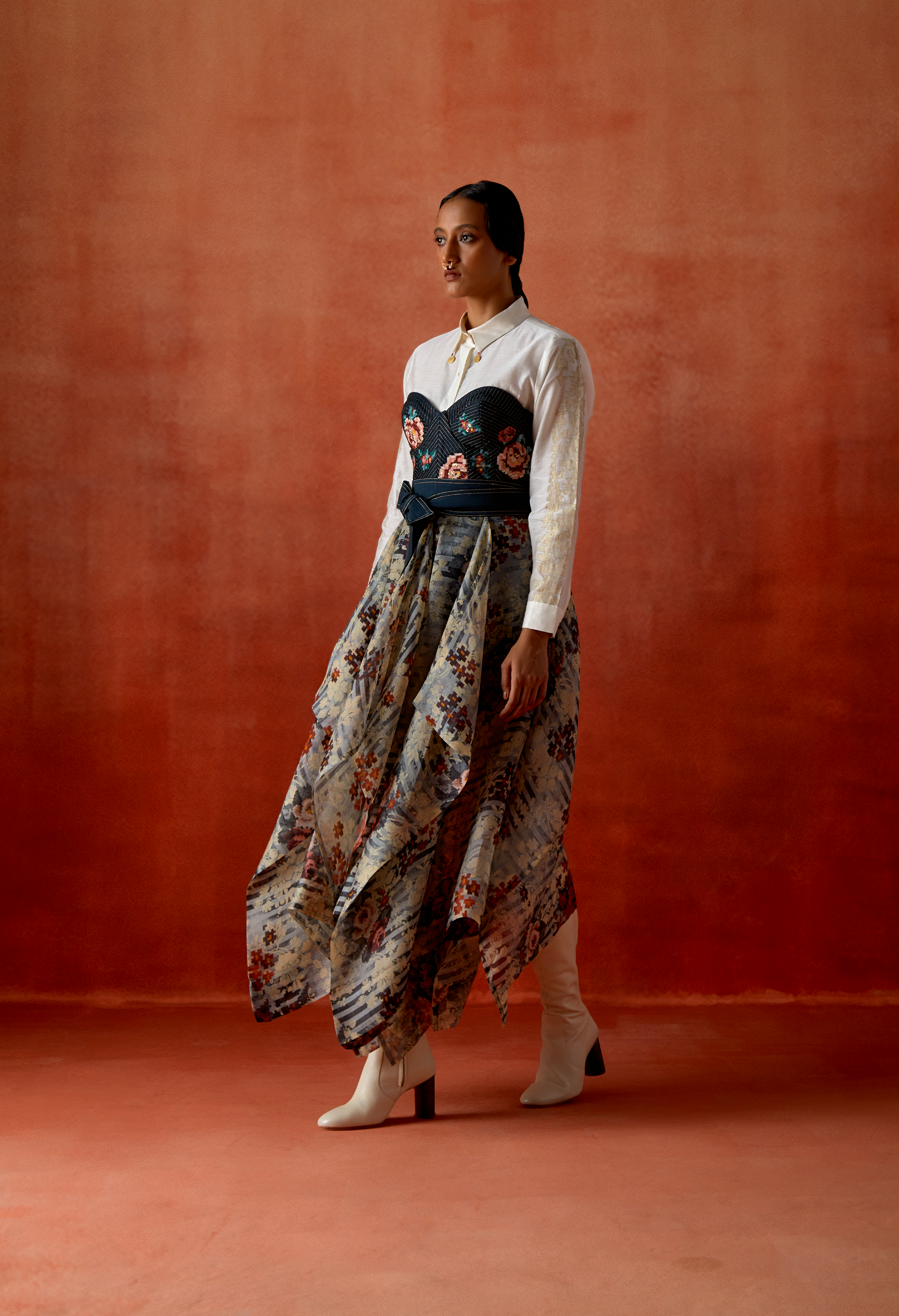 EMB CORSET DRESS WITH SHIRT